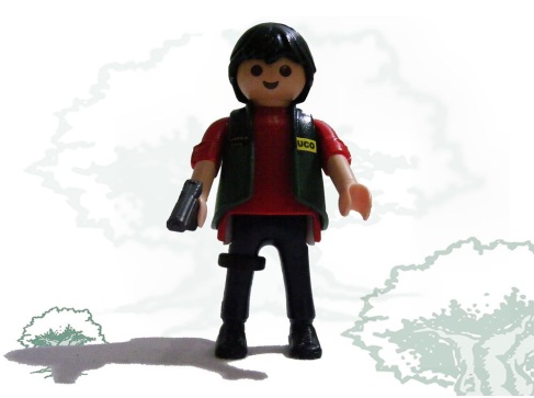 Muñeco articulado UCO de la Guardia Civil