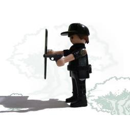 Muñeco articulado UPR de la Policía Nacional