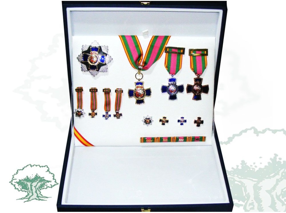 Condecoraciones Dedicación Policial de lujo