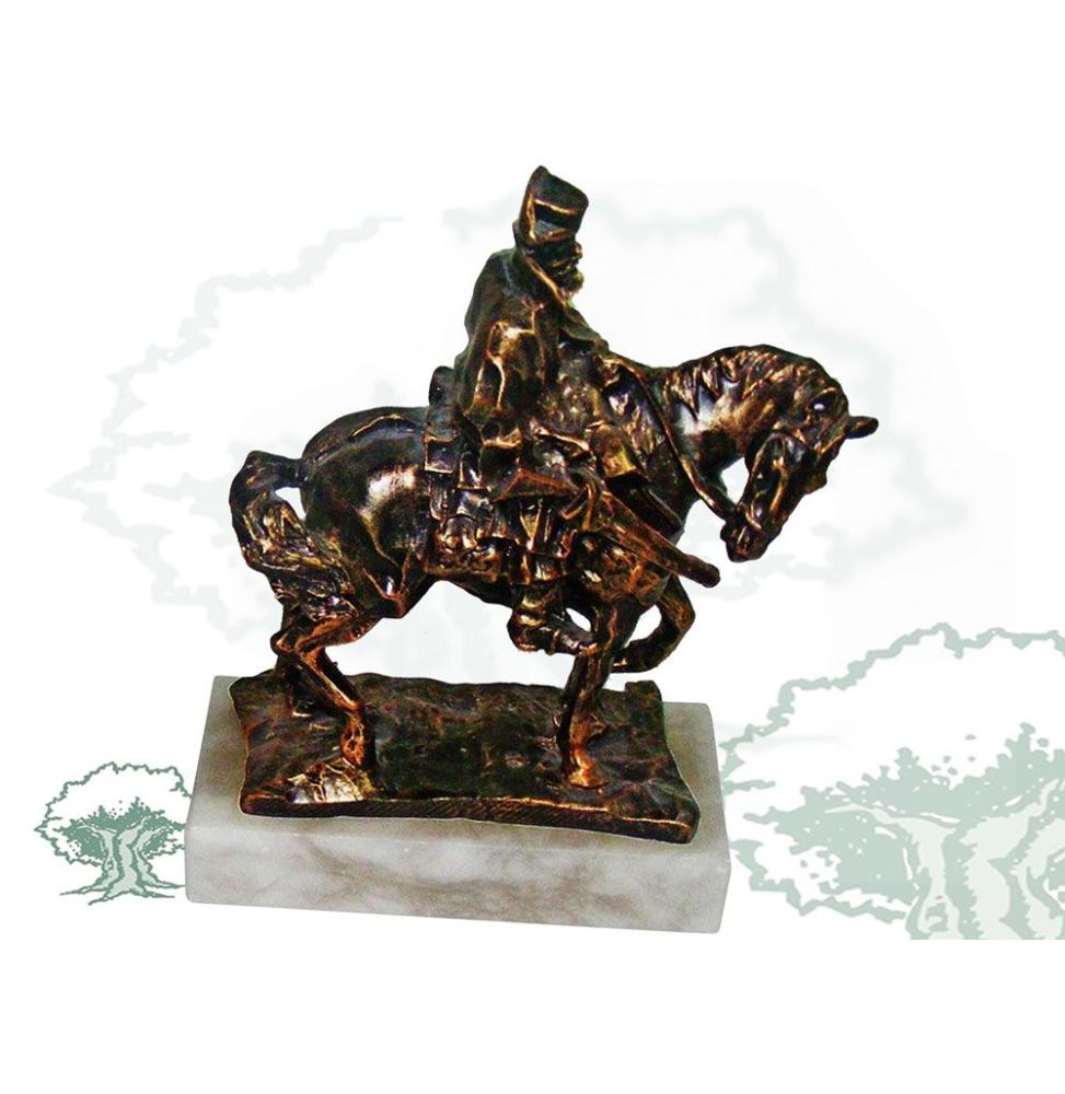 Figura Guardia Civil en caballo de cuello torcido color bronce grande