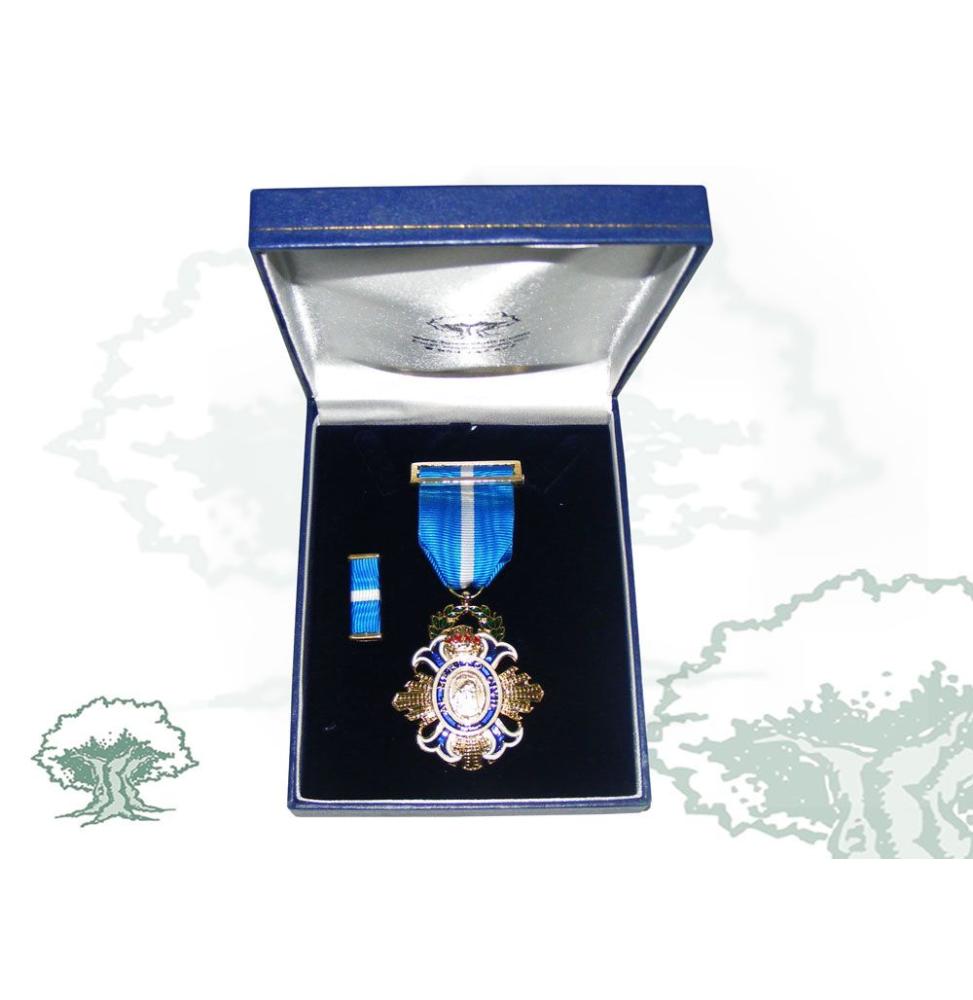 Medalla Orden del Mérito Civil para Oficial