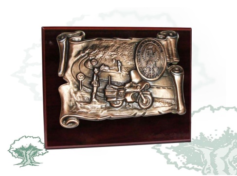 Metopa Guardia Civil de Tráfico con pergamino