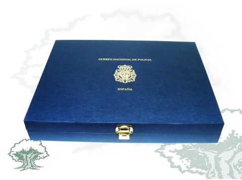 Condecoraciones a la Dedicación Policial de lujo