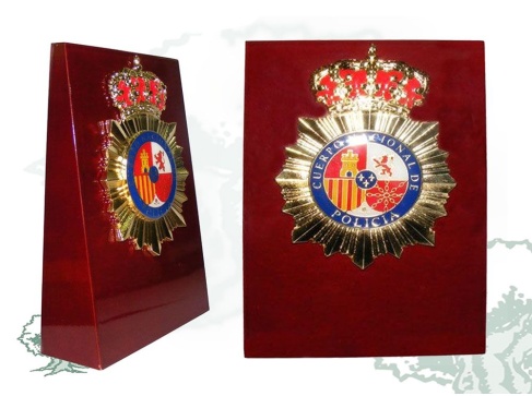 Metopa de cuña Policía Nacional