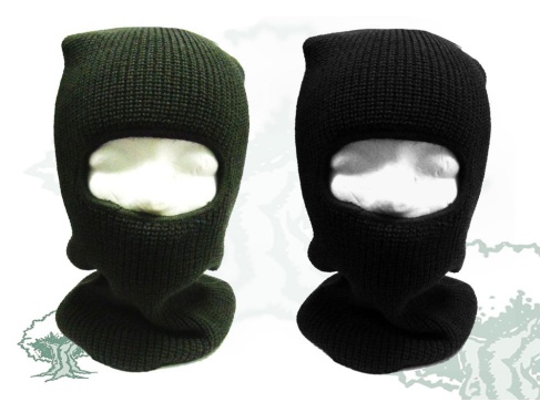 Pasamontañas con orificio