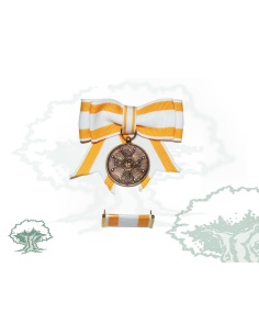 Medalla Dama Orden de Isabel la Católica lazo