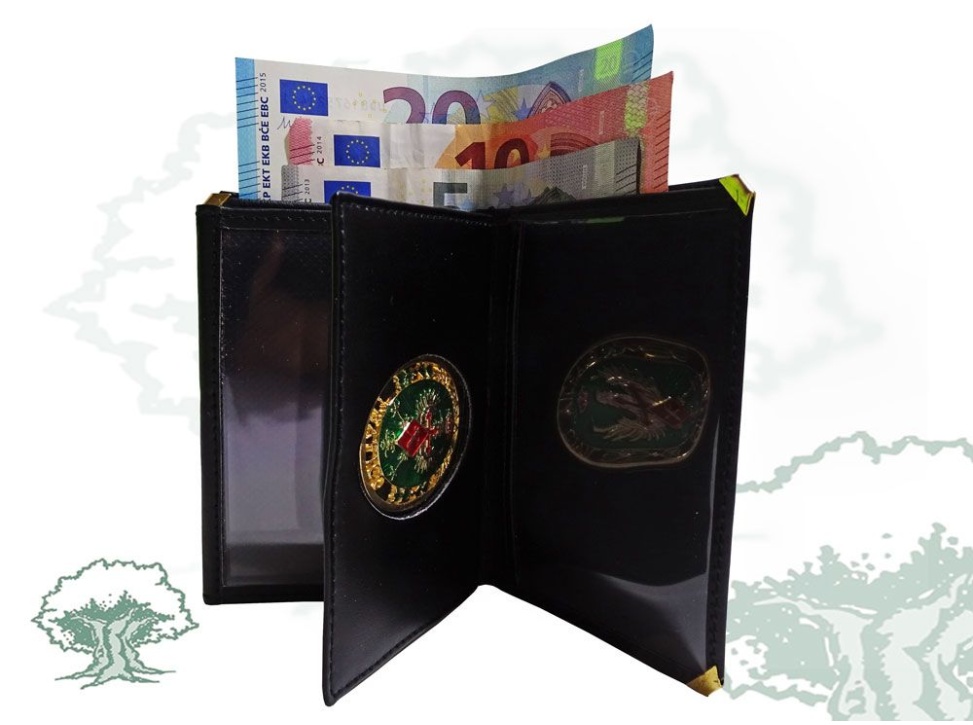 Cartera Guardia Civil de Tráfico tipo libro cantoneras con chapa