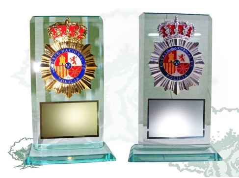 Placa dedicatoria de cristal biselado Policía Nacional