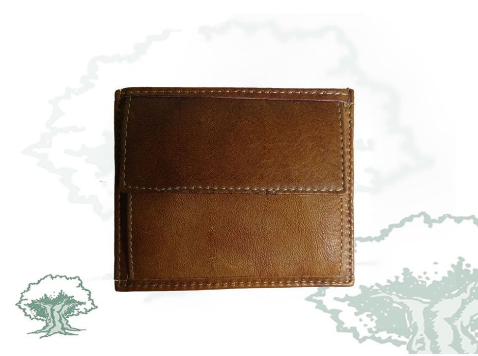 Tarjetero con monedero de cuero