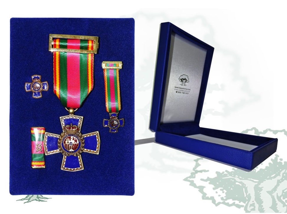 Medalla Dedicación Policial de lujo