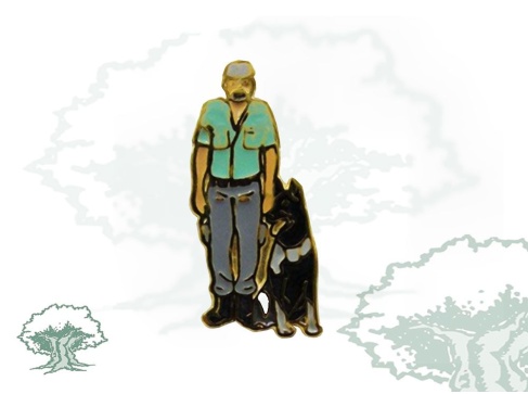 Pin Guardia Civil con perro