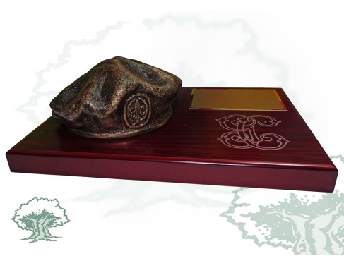 Boina de sobremesa GAR de la Guardia Civil color bronce Boina de sobremesa GAR de la Guardia Civil color bronce
