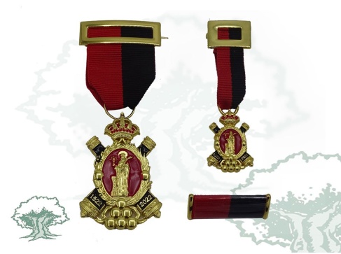 Medalla conmemorativa V Centenario de Santa Bárbara con miniatura