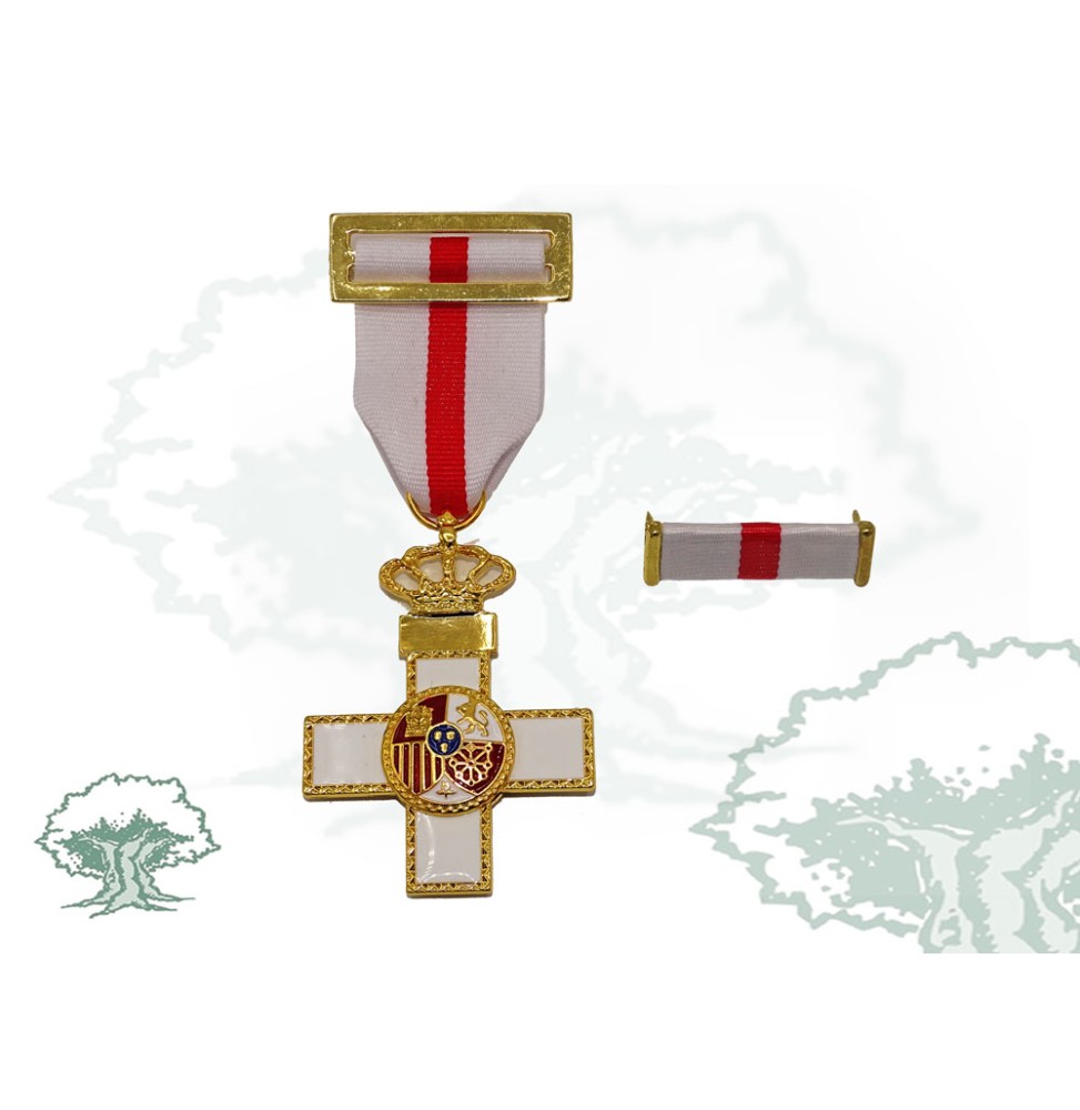Cruz del Mérito Militar con pasador