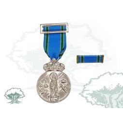 Medalla Centenario de la Virgen del Pilar bañada en plata