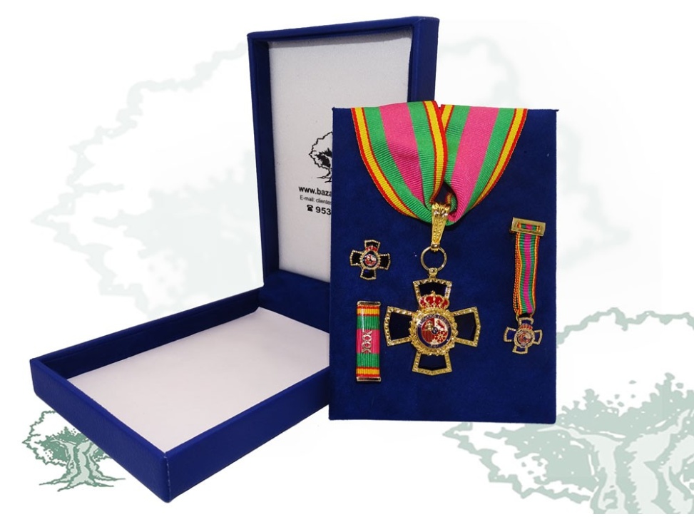 Encomienda Dedicación Policial de lujo