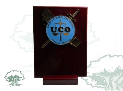 Metopa de sobremesa UCO de la Guardia Civil
