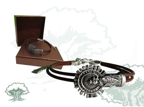 Pulsera Virgen del Pilar de cuero
