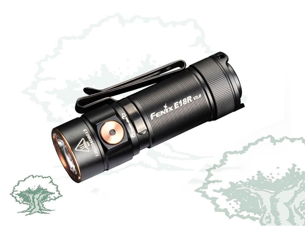 Linterna Fenix E18R V2.0 de 1200 lúmenes mini recargable