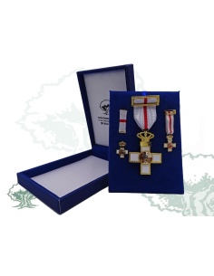 Cruz Mérito Militar de lujo