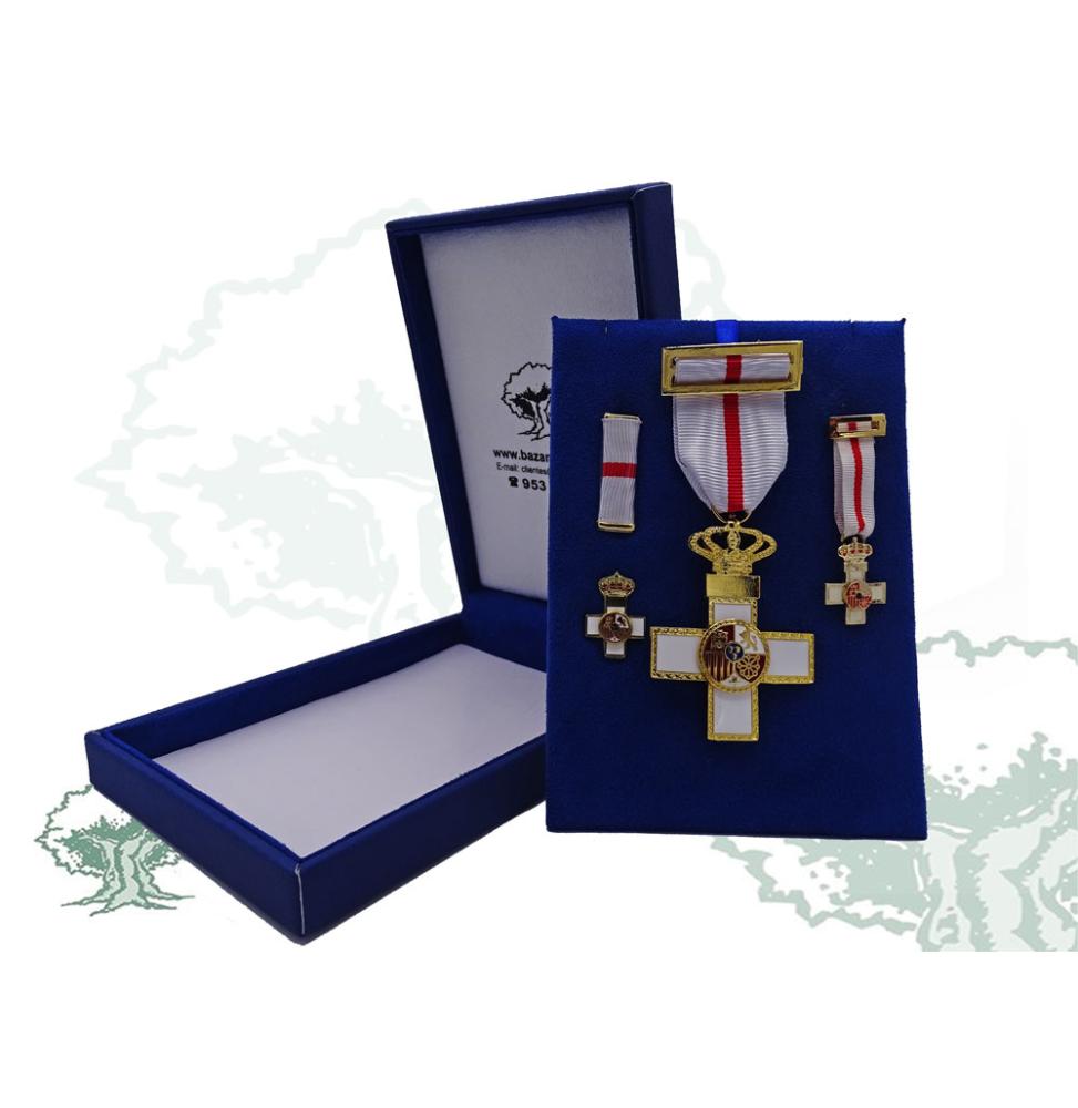 Medalla Mérito Militar de lujo