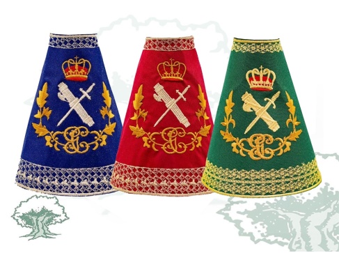 Manto Virgen del Pilar Guardia Civil mediano