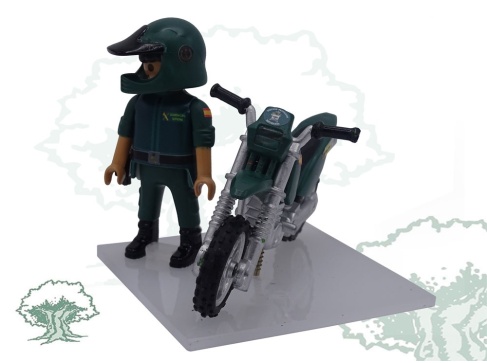 Muñeco articulado Seprona de la Guardia Civil