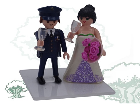 Muñeco articulado Policía Nacional boda