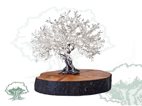 Olivo plateado y lacado con peana de madera natural