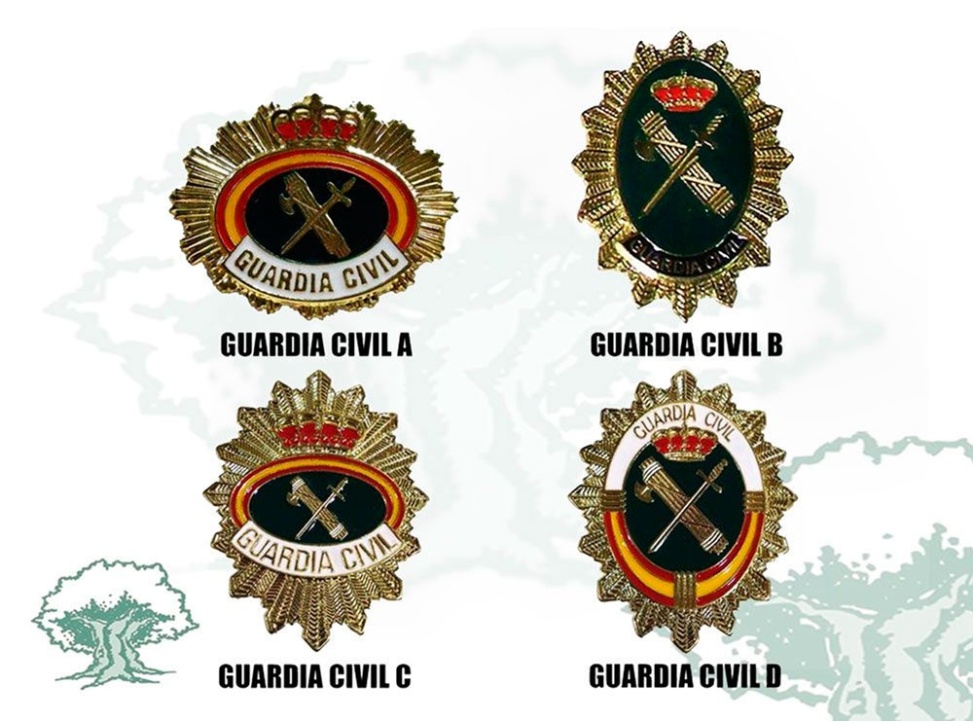 Cartera tarjetero negra Guardia Civil con chapa