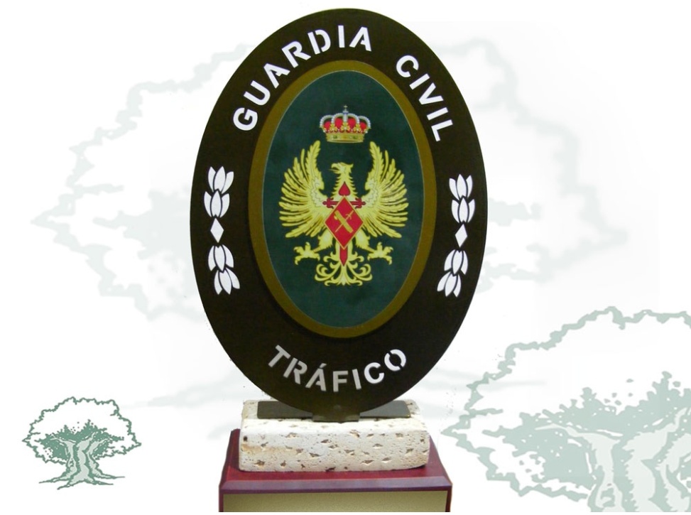 Figura Guardia Civil de Tráfico emblema grande