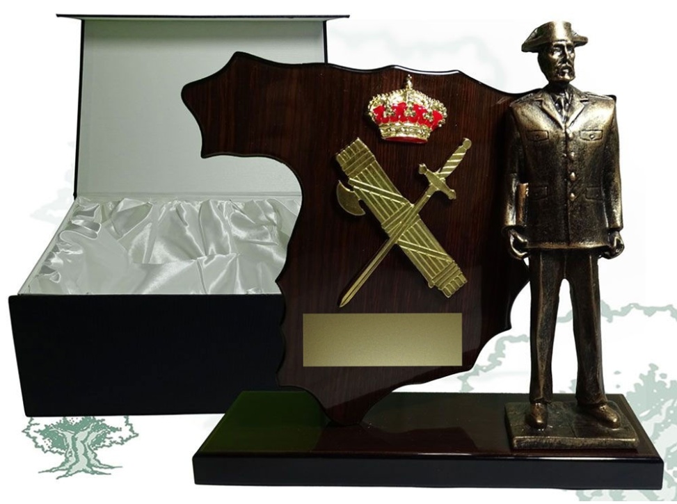 Metopa de escritorio Guardia Civil hombre