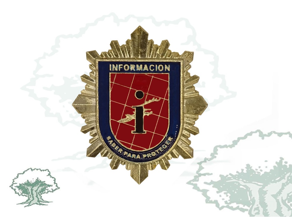 Distintivo de permanencia Información Policía Nacional