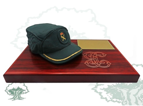 Gorra sobremesa Guardia Civil decorada a mano