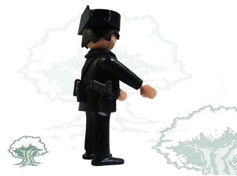 Muñeco articulado Guardia Civil traje diario