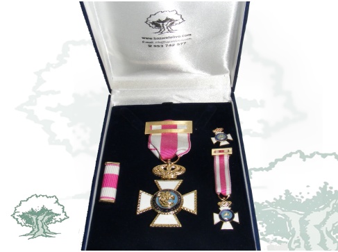 Cruz Real y Militar Orden de San Hermenegildo