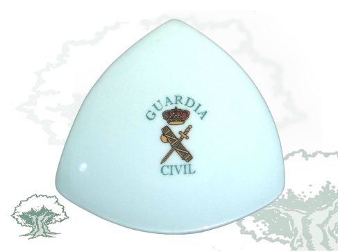Imán Guardia Civil triangular mediano
