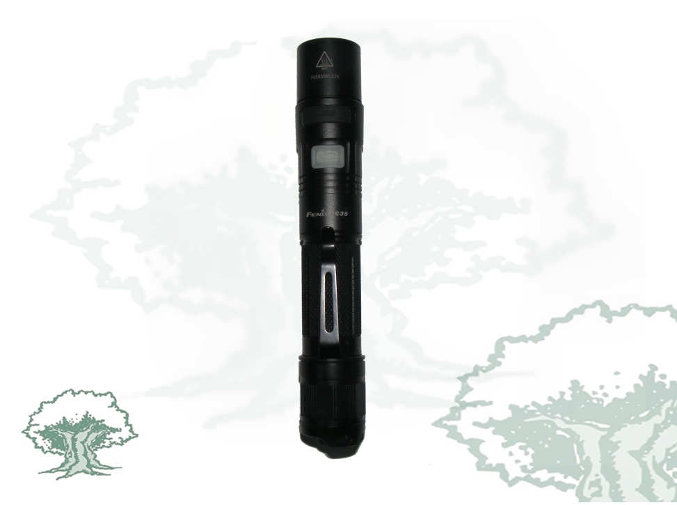 Linterna Fenix UC35 de 1000 lúmenes