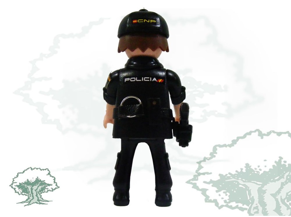 Muñeco articulado Policía Nacional