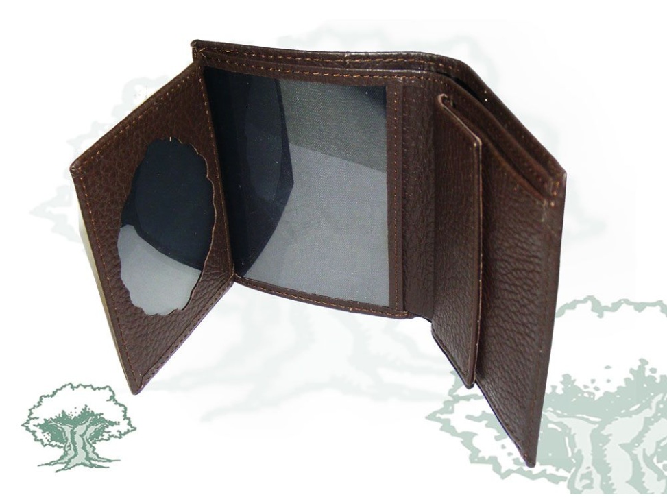 Cartera monedero marrón con chapa