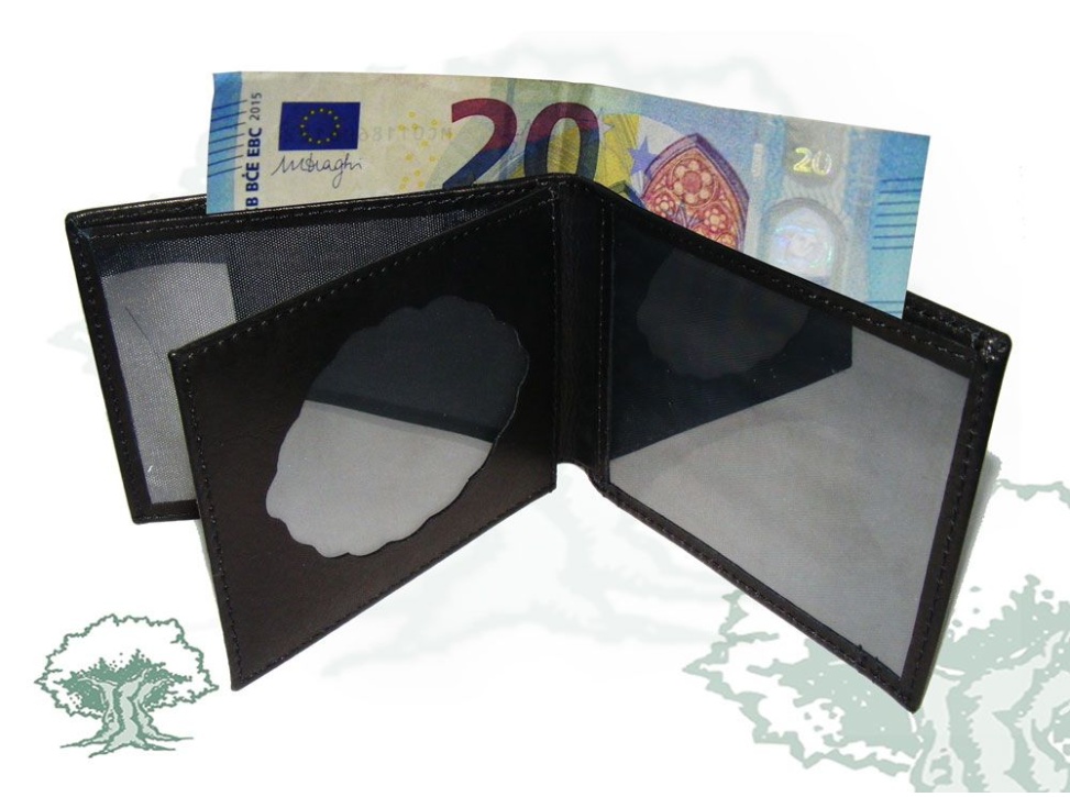 Cartera monedero con chapa